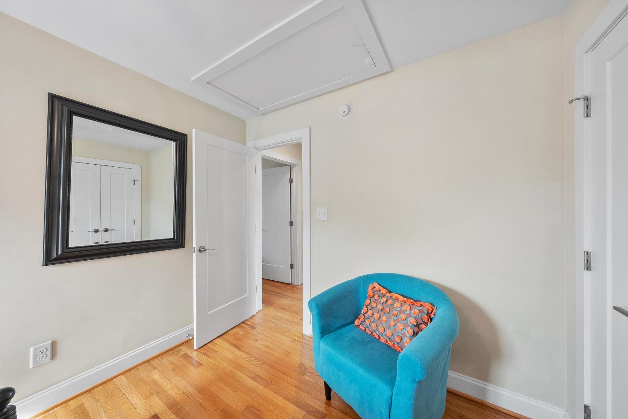 Charming Dt 3-Bed Bungalow With Fenced-In Yard Raleigh Extérieur photo
