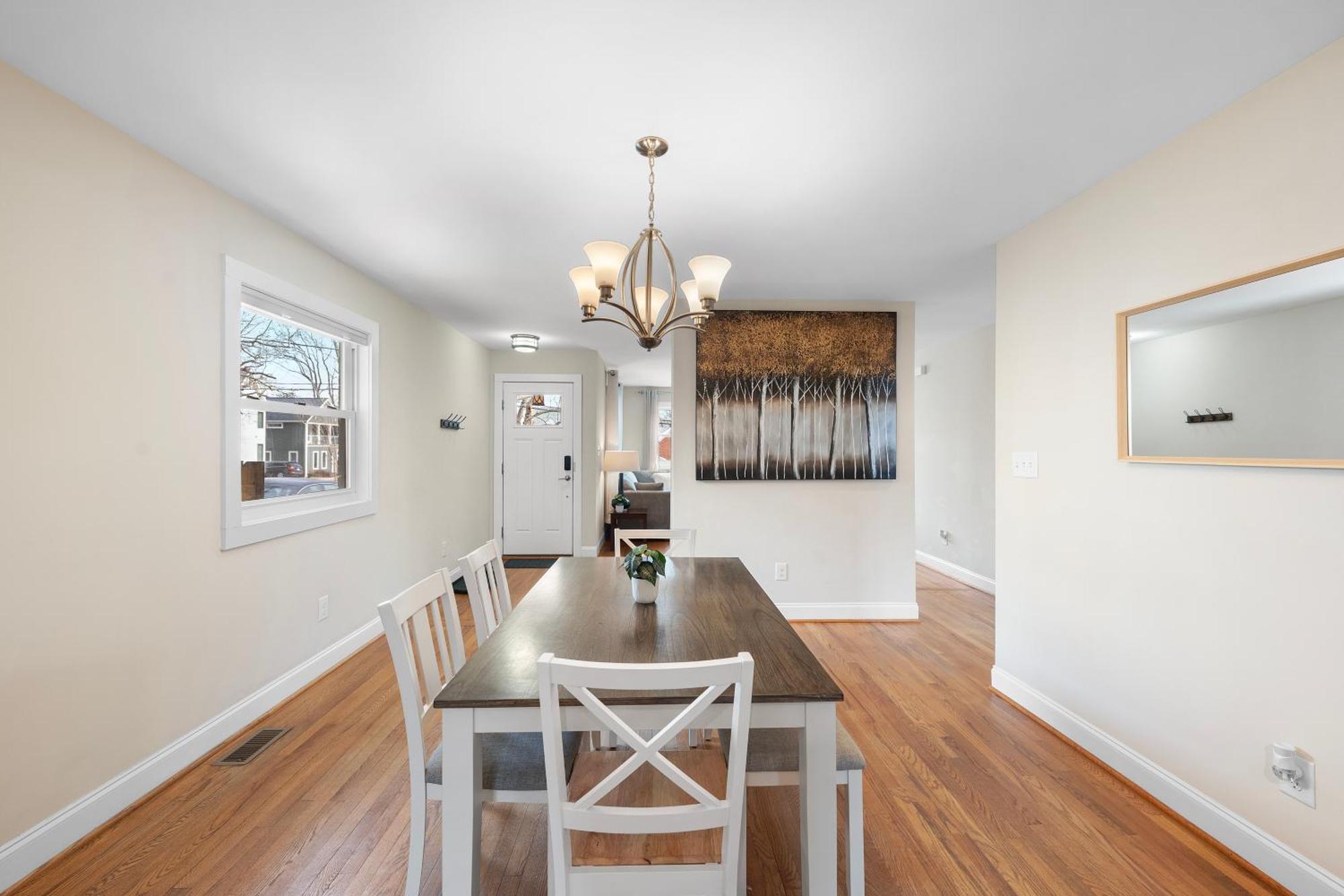 Charming Dt 3-Bed Bungalow With Fenced-In Yard Raleigh Extérieur photo