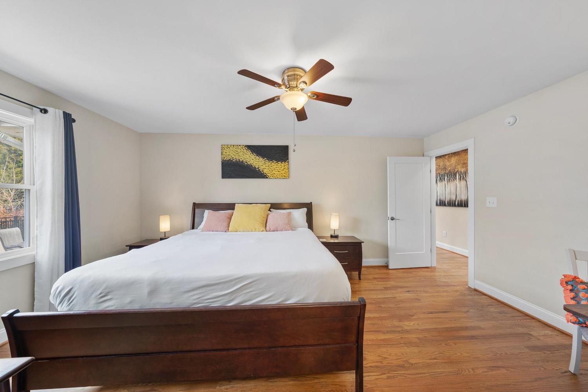 Charming Dt 3-Bed Bungalow With Fenced-In Yard Raleigh Extérieur photo
